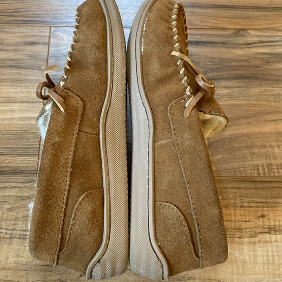 My Pillow My Slippers Moccasins - Picture 5 of 8